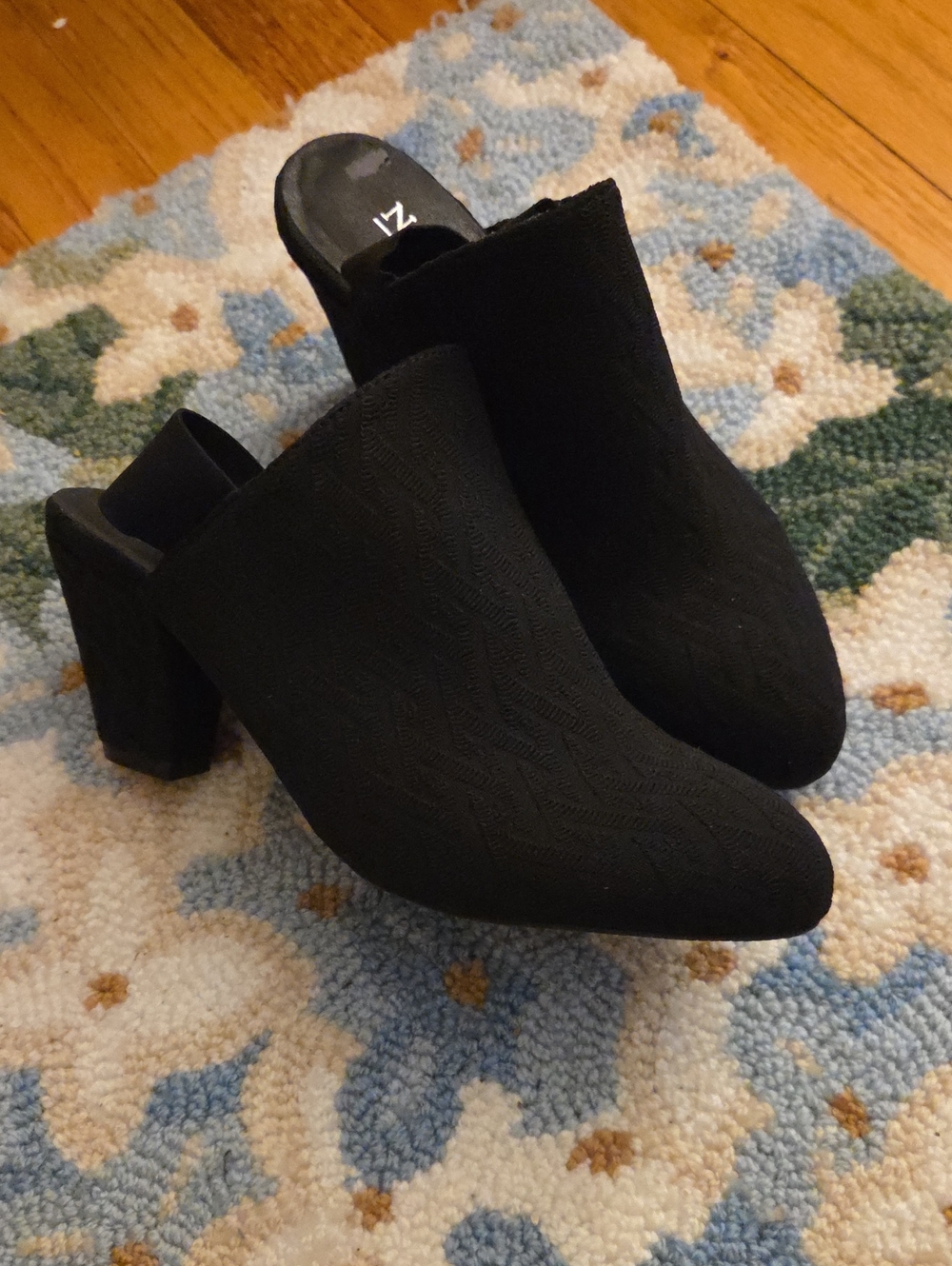 New York Transit Black Pointed-Toe Block Heel Mules